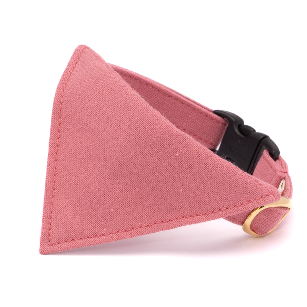 バンダナ付き猫首輪 MUJIコットンプレーン 紅梅