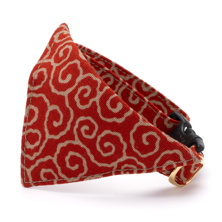 バンダナ付き猫首輪 唐草うずまき 赤