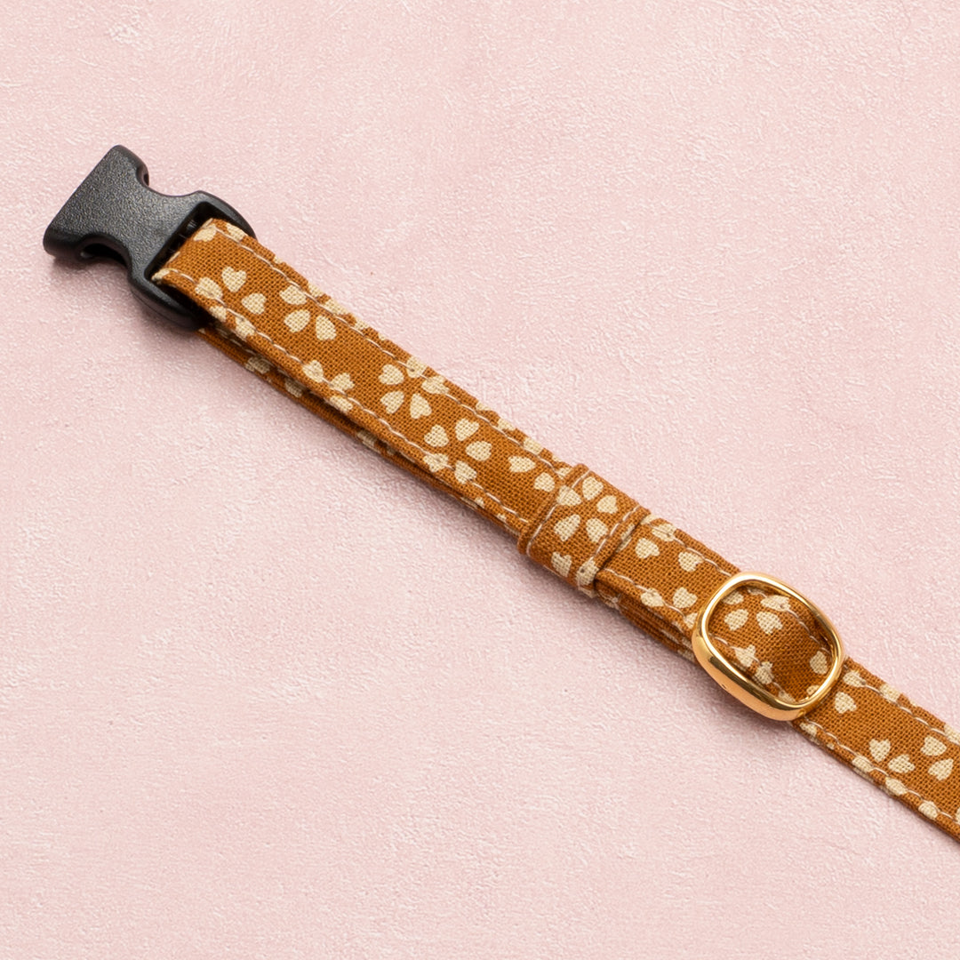 猫首輪 小櫻小紋 からし