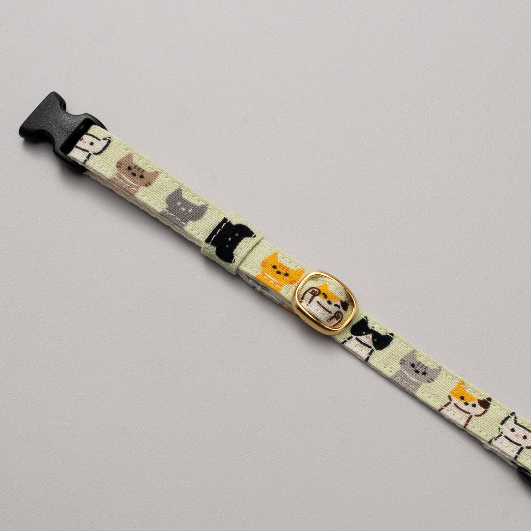 グラフィック猫首輪 色いろ猫 くすみグリーン【限定モデル】