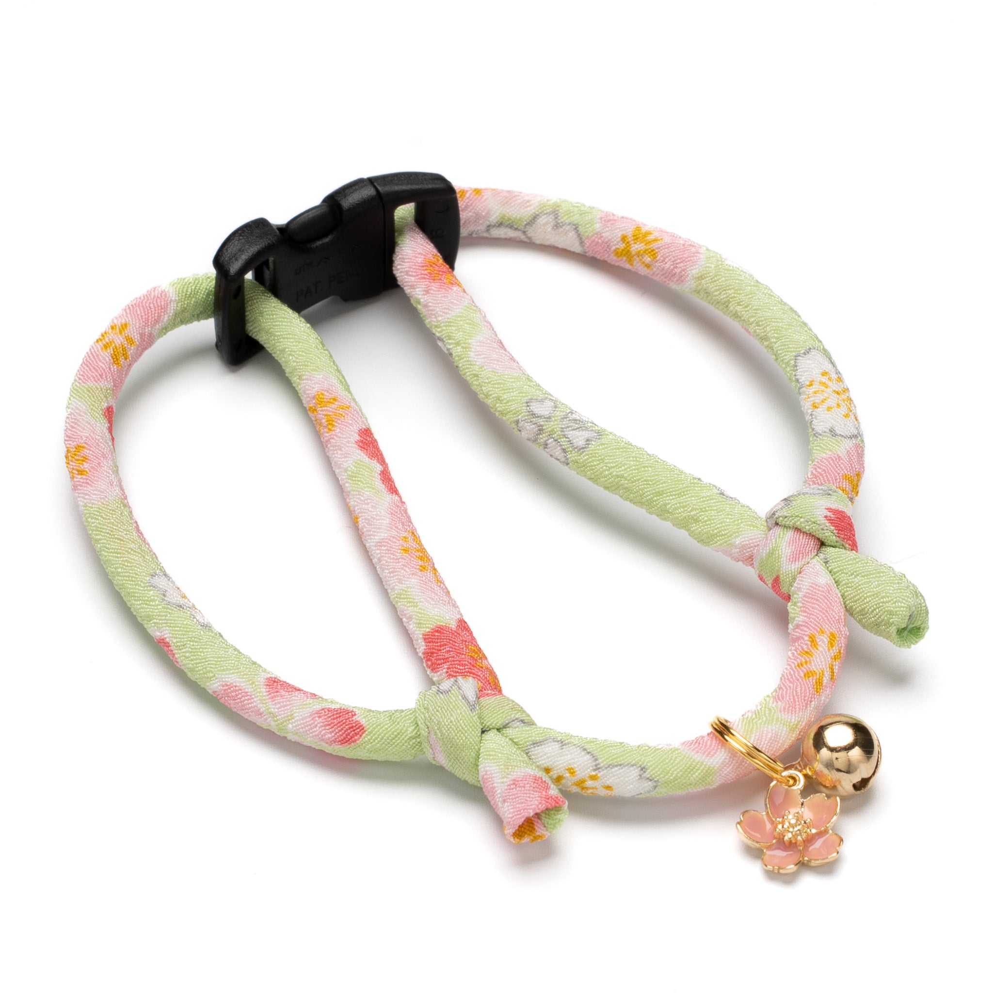 丸紐猫首輪 ちりめん 春爛漫 黄緑色（国産・ハゲにくい・セーフティー