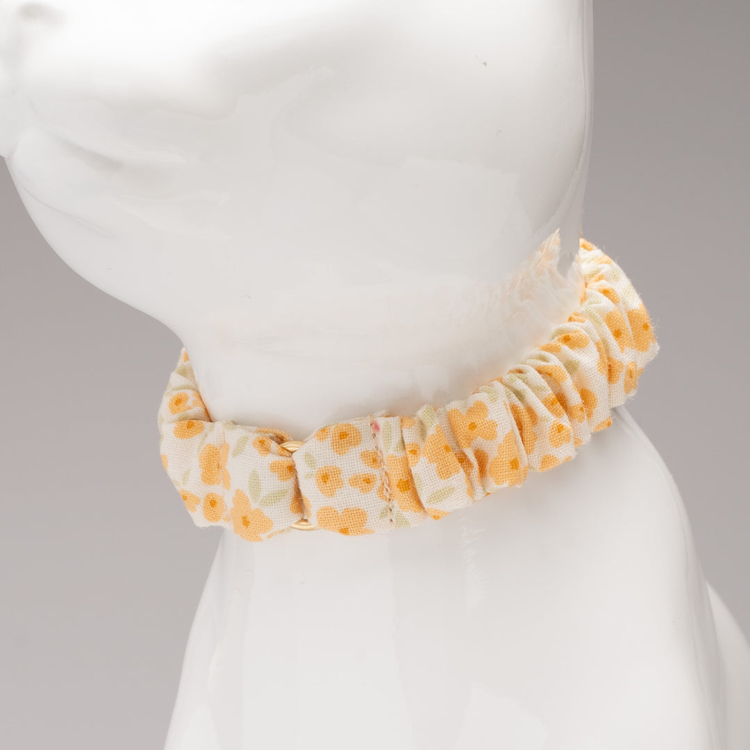 シュシュ猫首輪 moda コテージチャーム イエロー【限定モデル】