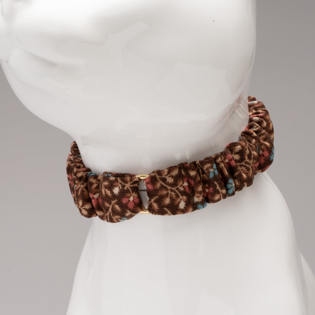 シュシュ猫首輪 moda ダイナーズデライト 小花ブラウン【限定モデル】