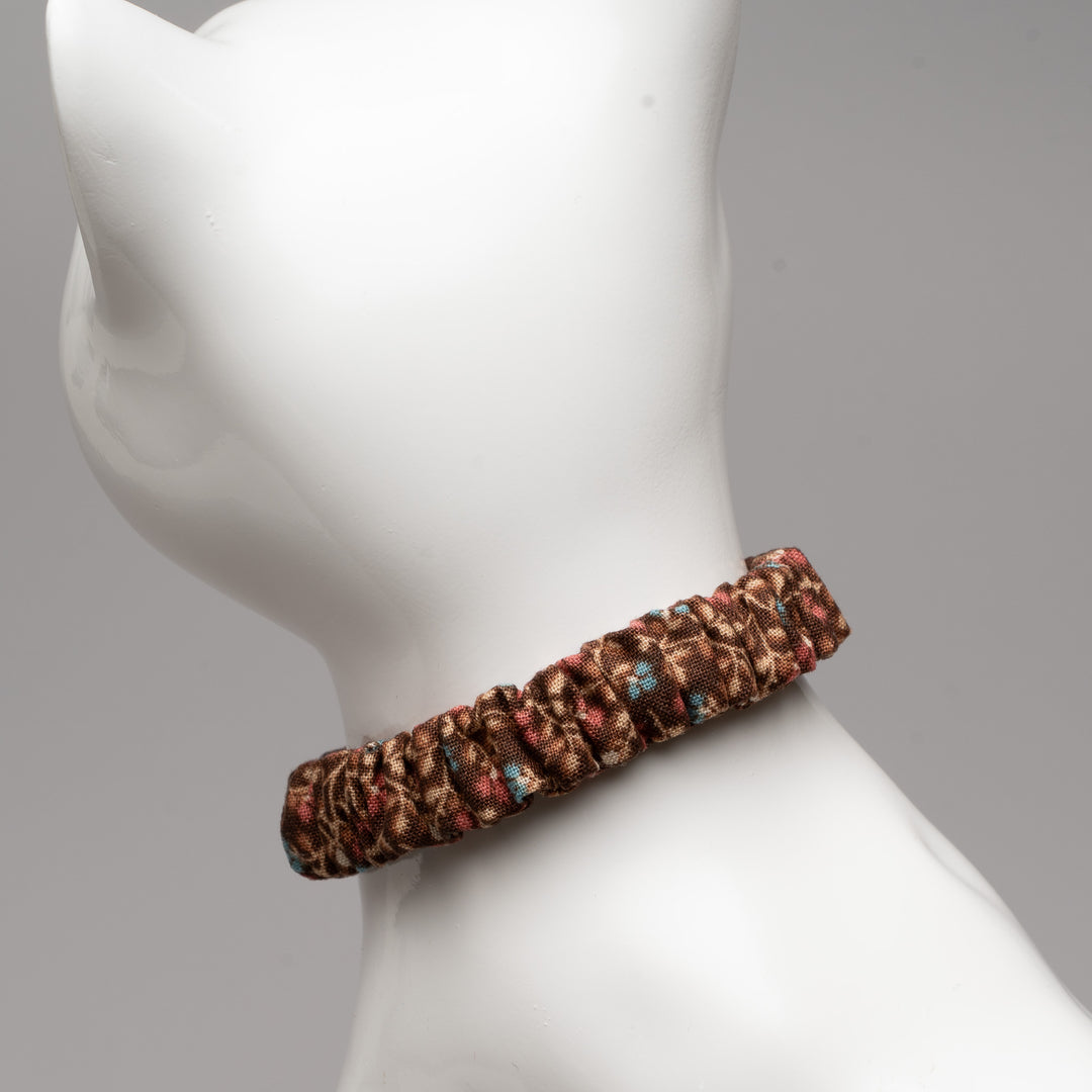 シュシュ猫首輪 moda ダイナーズデライト 小花ブラウン【限定モデル】