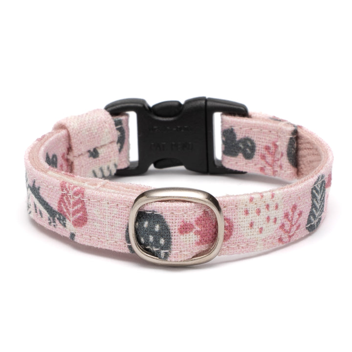 グラフィック猫首輪 森の小さな住人たち 〜キツネとリス〜 ピンク【限定モデル】