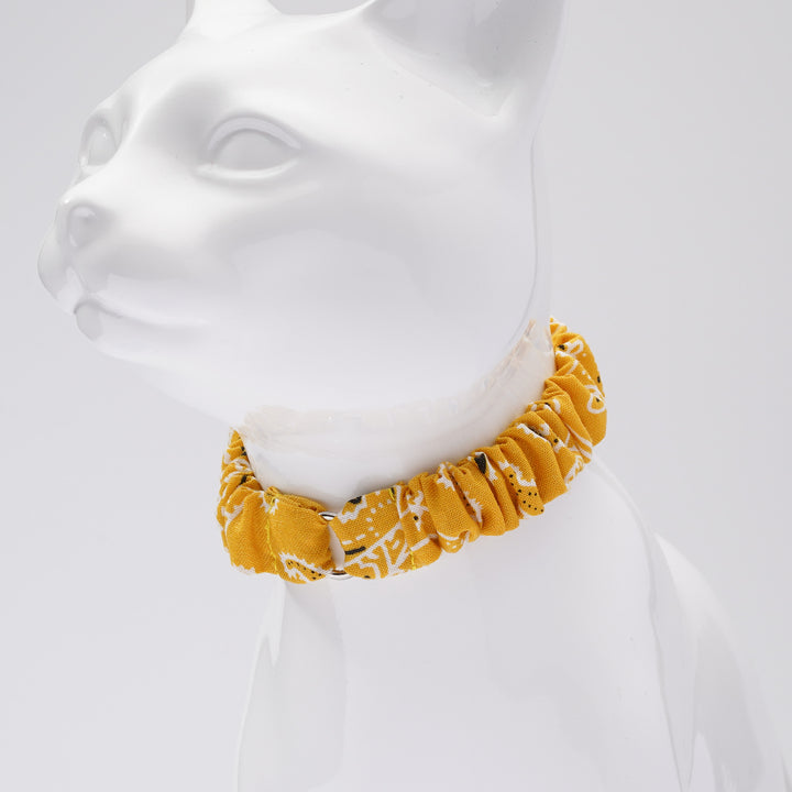 シュシュ猫首輪 ペイズリー イエロー