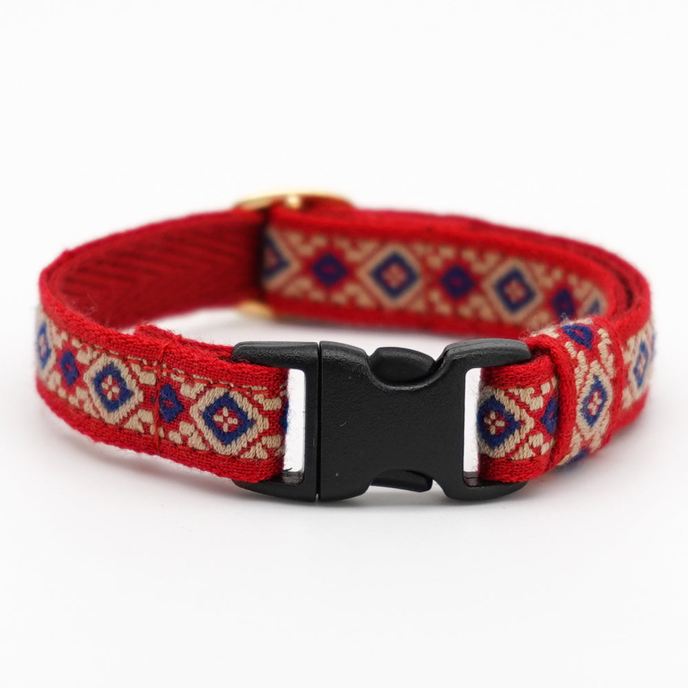 チロル猫首輪  ジオメトリック レッド