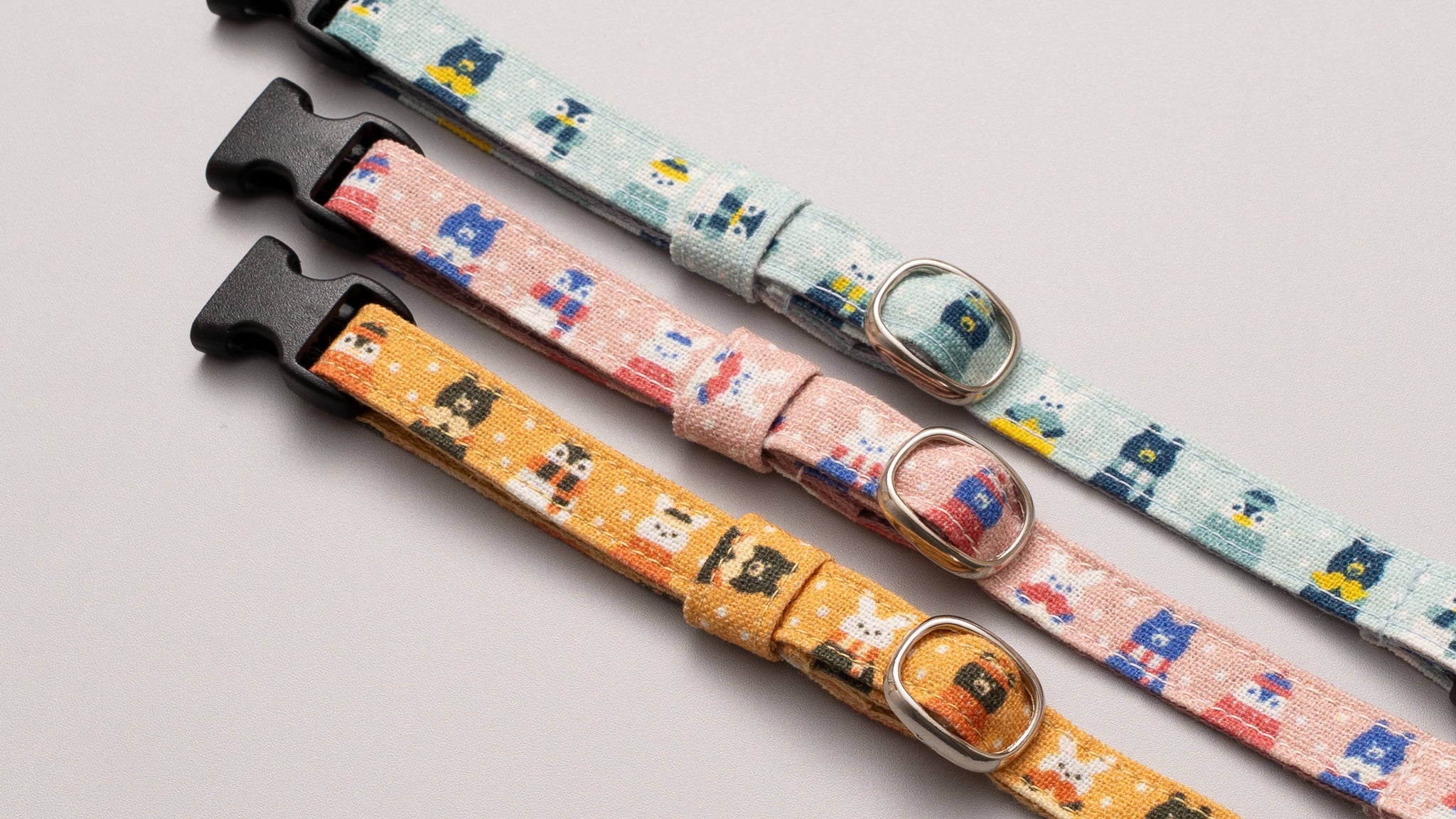 グラフィック猫首輪 もこもこ冬じたく