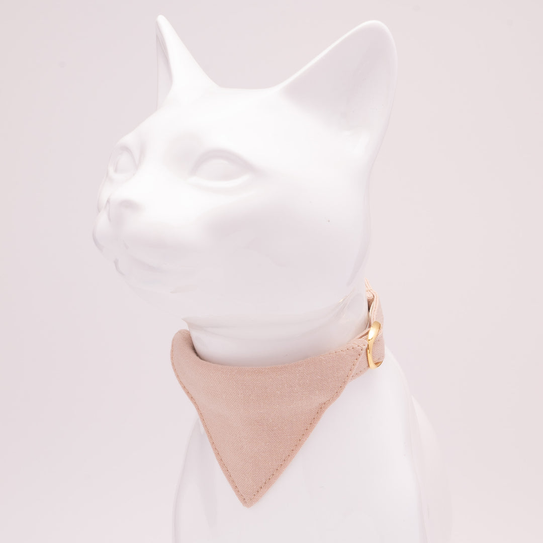 バンダナ付き猫首輪　MUJIコットンプレーン　亜麻