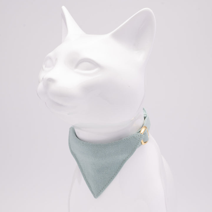 バンダナ付き猫首輪　MUJIコットンプレーン　柳染