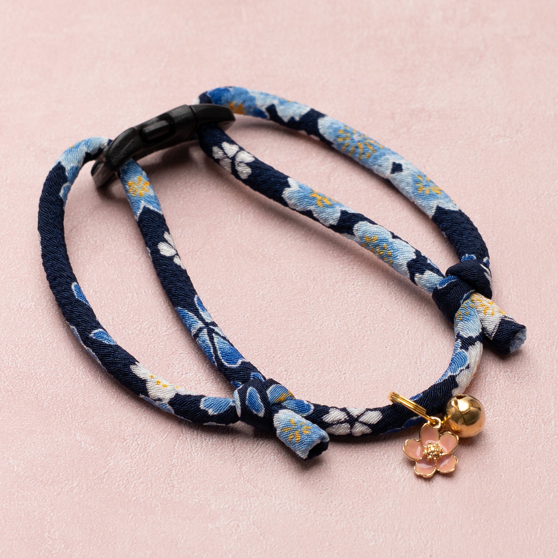 【No.6662】猫の首輪/ちりめん/紫色系/パープル/丸紐【ハンドメイド】 250200495_1800x1800.jpg?v=