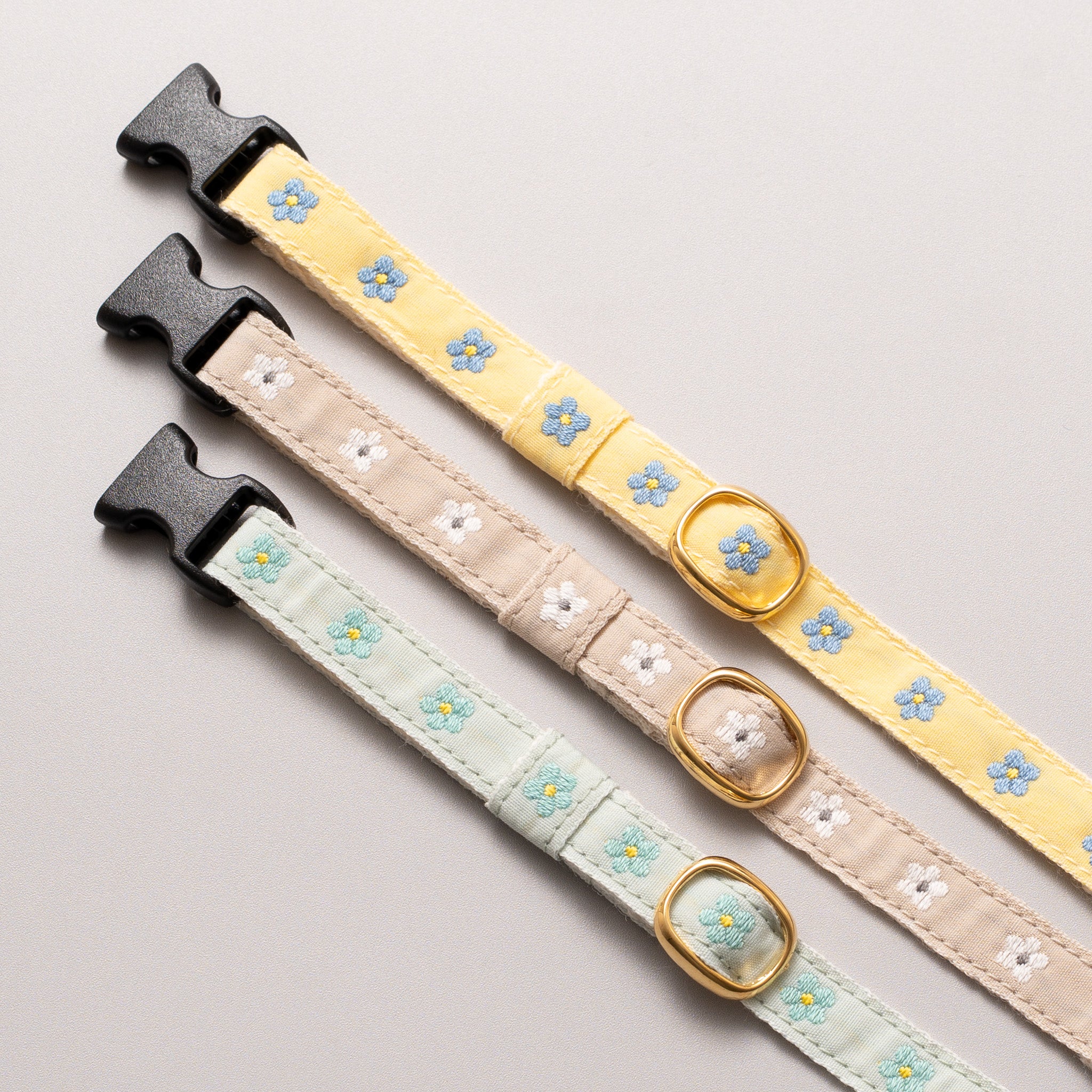 チロル猫首輪 Kafka デイジー 28くすみブルー/グレー｜ぽぽねこ公式