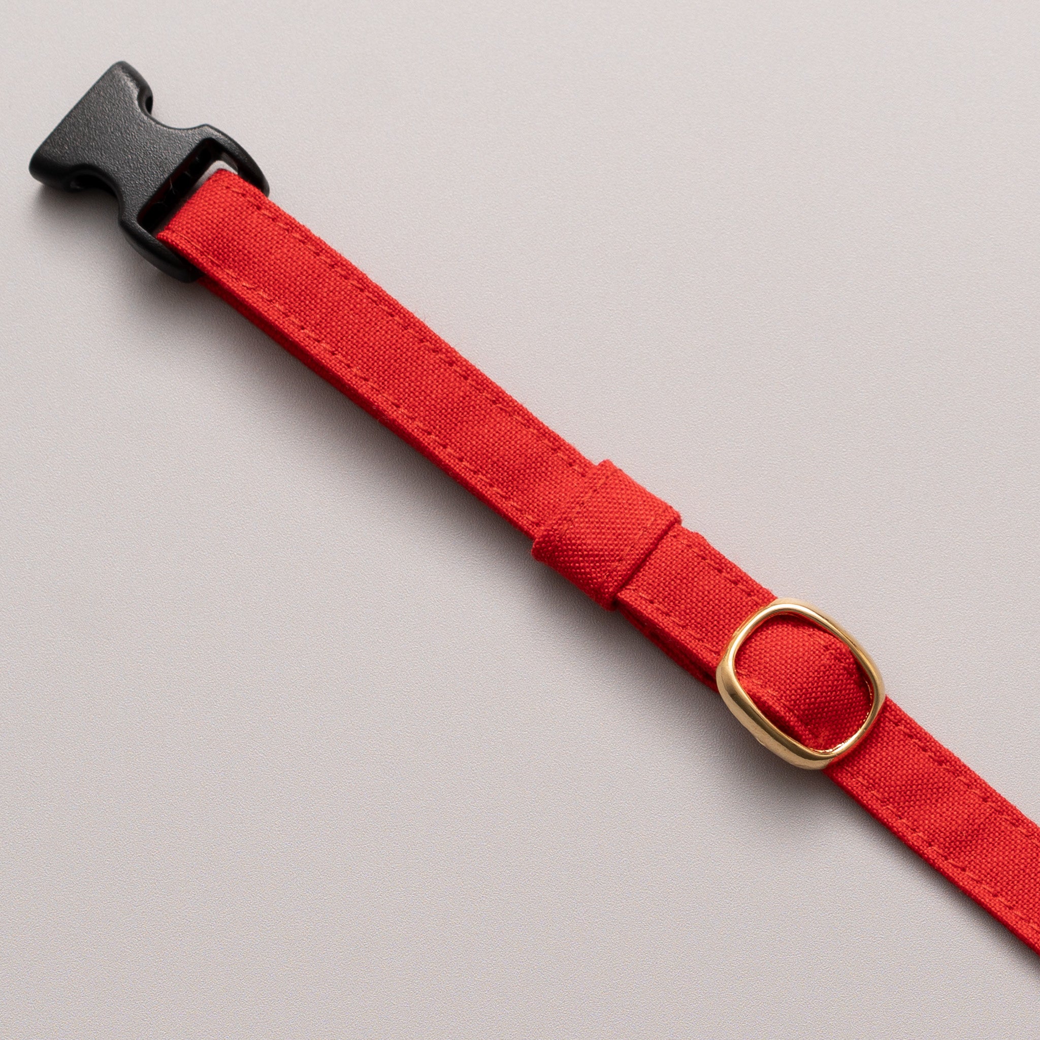 猫首輪 汚れに強い撥水撥油 レッド｜ぽぽねこ公式オンラインショップ