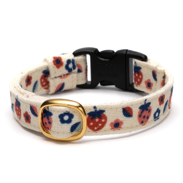 グラフィック猫首輪　ラブリーベリー　アイボリー【限定モデル】