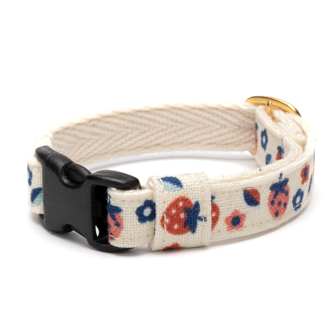 グラフィック猫首輪　ラブリーベリー　アイボリー【限定モデル】
