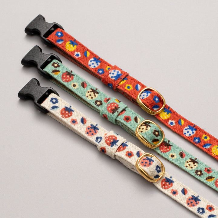 グラフィック猫首輪　ラブリーベリー　レッド【限定モデル】