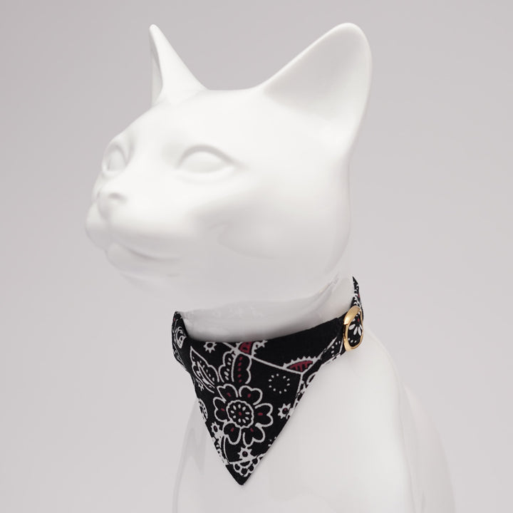 バンダナ付き猫首輪　ペイズリー　ブラック